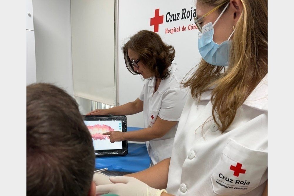 Gingivitis: factores de riesgo y tratamiento. Dentistas en Córdoba
