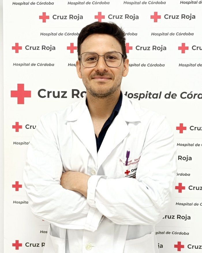 Traumatólogo en Córdoba, Doctor Omar Antonio Martínez Carranza - Cita en Hospital Cruz Roja
